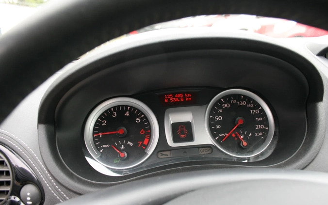 Renault Clio cena 21300 przebieg: 125000, rok produkcji 2011 z Wisła małe 211